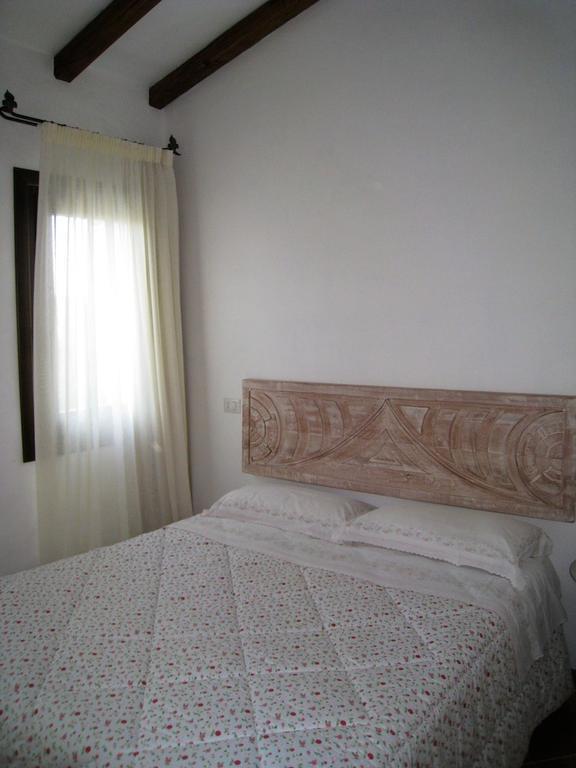 Le Tre Pietre Villa Baja Sardinia Exterior photo