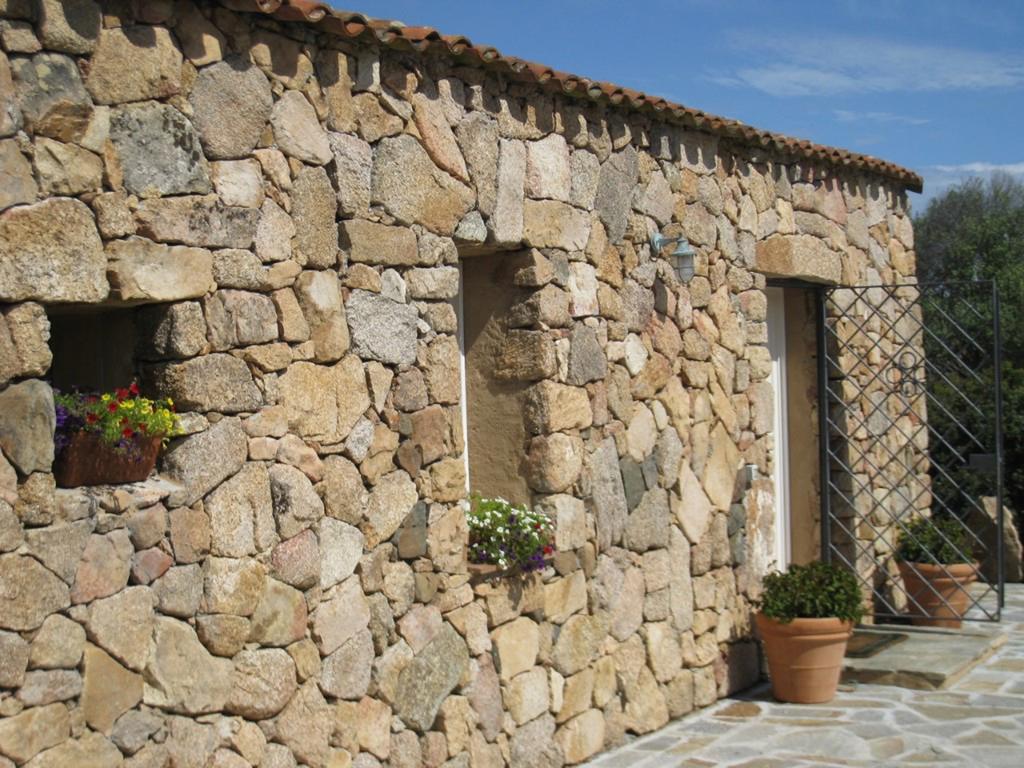 Le Tre Pietre Villa Baja Sardinia Exterior photo