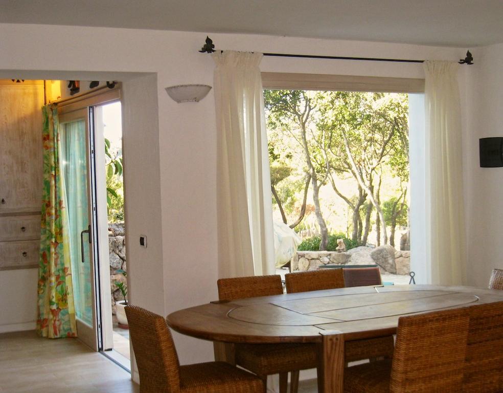 Le Tre Pietre Villa Baja Sardinia Exterior photo
