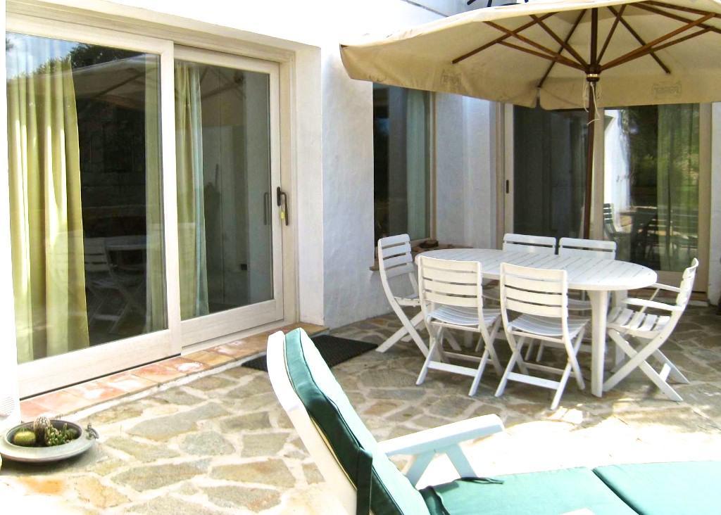 Le Tre Pietre Villa Baja Sardinia Exterior photo